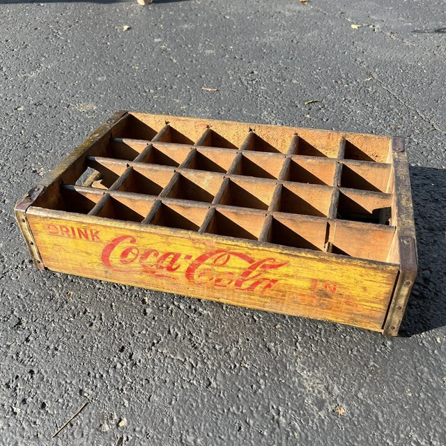 Vintage 1969 Yellow Wooden Wood 24 Bottle Coca-Cola Coke Crate