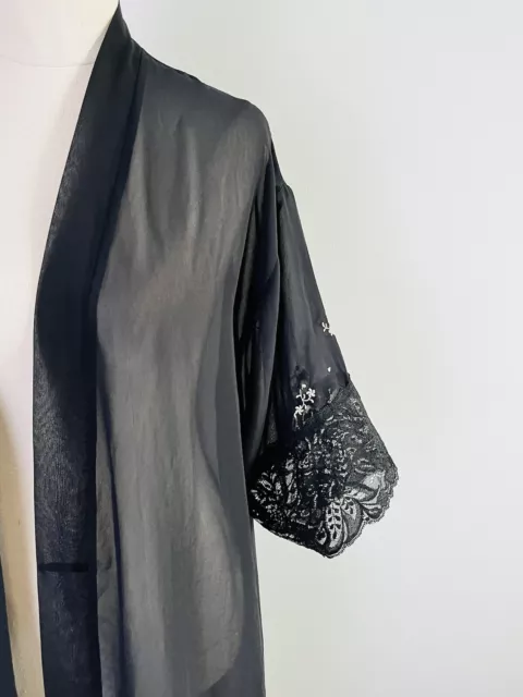 Hilton Lounge Wear Black Sheer Robe Cream Embroidery On Sleeve Size Medium VGC 3