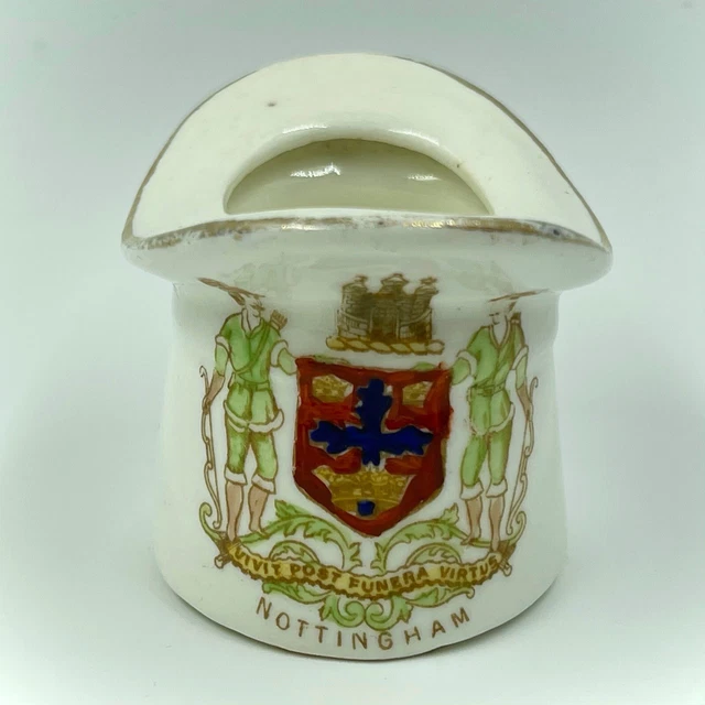 UNMARKED CRESTED CHINA Model Of A Top Hat Nottingham Crest 7.62