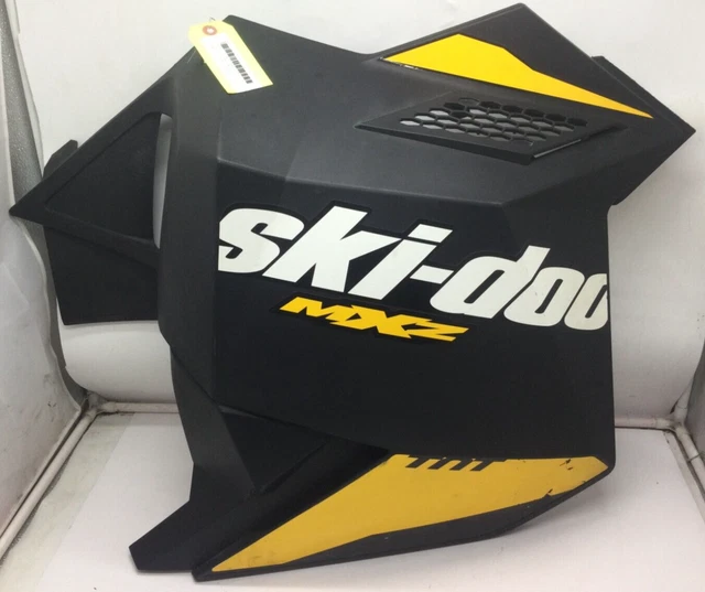Ski-Doo Right RH Side Body Panel Assembly Rev-XP MXZ TNT OEM 517304121 517304029