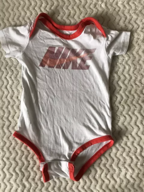 Baby Nike Baby Vest Babygrow 0-6 Months