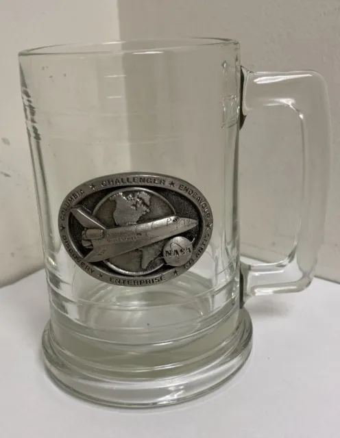 NASA Space Shuttle Medallion Glass Beer Mug Discovery Columbia Atlantis