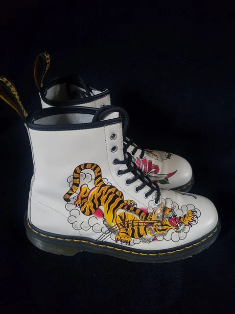 Doc martens 1460 clearance tattoo grez