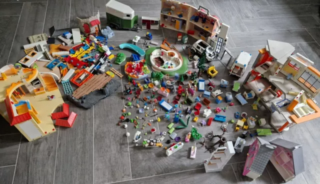 Großes Playmobil Konvolut , Sammlung.Teile von Krankenhaus, Kindergarten,Polizei