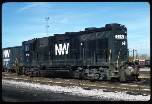 Original Rail Slide - NW Norfolk & Western 215 Conneaut OH 11-1986 - EMD GP35