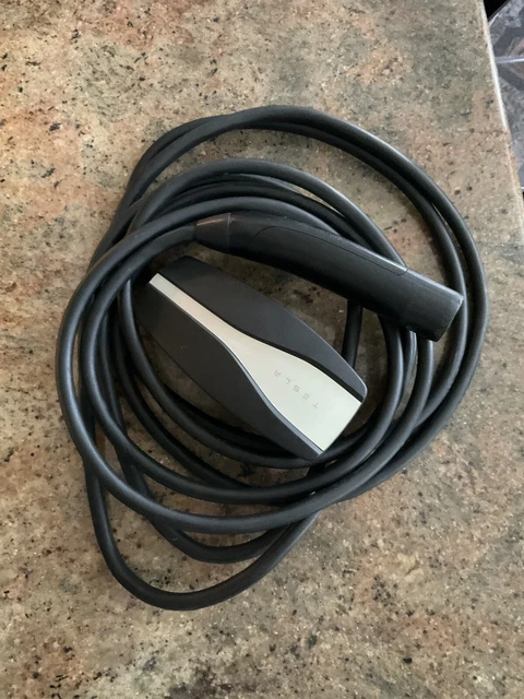 TESLA Gen 2 Mobile Connector For Parts Only