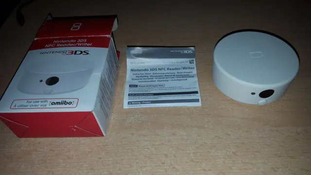Nintendo 3DS - NFC Reader / Writer für amiibo (weiß) - komplett & top Zustand