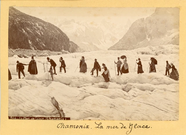 Tirage Photographique Argentique Vintage - Vue De Chamonix Et La Mer De Glace - Circa 1900 - Format 16.5 X 22 Cm - Original