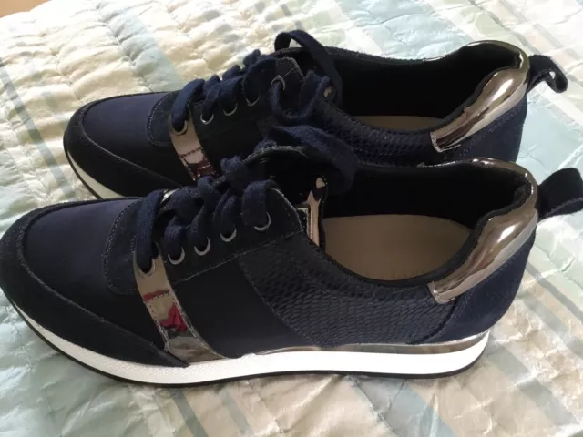CARVELA NAVY TRAINERS size 5 20.00 PicClick UK