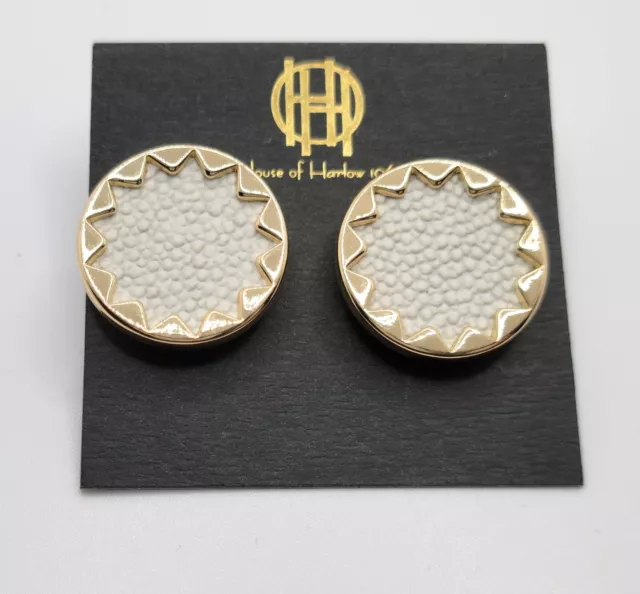 House of Harlow Sunburst Button Stud Earrings White Pebbled Leather Gold Tone