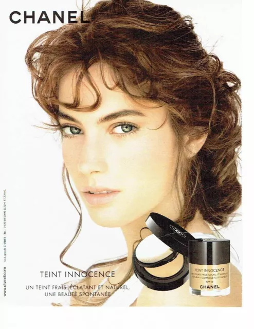 Publicité Advertising  0817  2006  Chanel cosmétiques  fond de teint