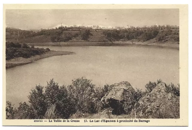 CPA " La Vallée de la Creuse - Le Lac d' Eguzon à proximité du Barrage