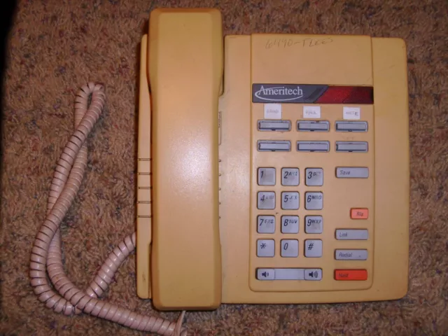 Northern Telecom - Ameritech - M8009 - Business Telephone with mounting base