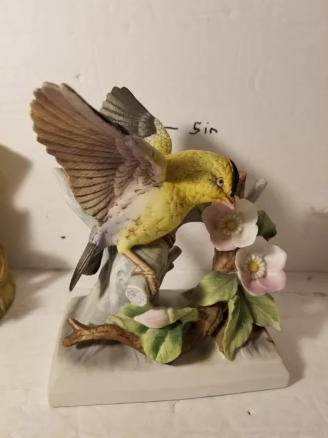 Vintage Lefton China Hand Painted Gold Finch with Flowers Bird Figurine KW4954
