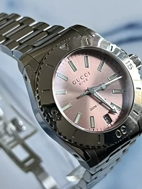 GENUINE LADIES GUCCI Dive Designer watch Pink Date YA136401 Swiss 136.4 RRP 795 124.00 PicClick UK