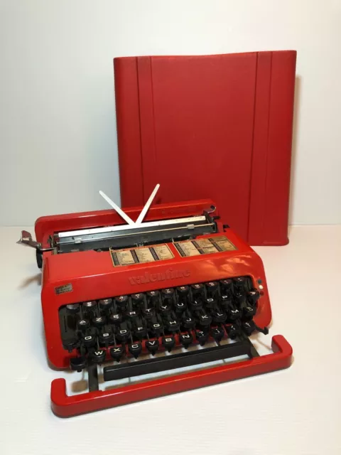 Machine à écrire ' Valentine '  Ettore Sottsass pour Olivetti  Vintage An 70's *
