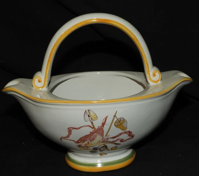 L] LA CHAPELLE DES POTS Saucière céramique (décor pêche, poissons..) TBE