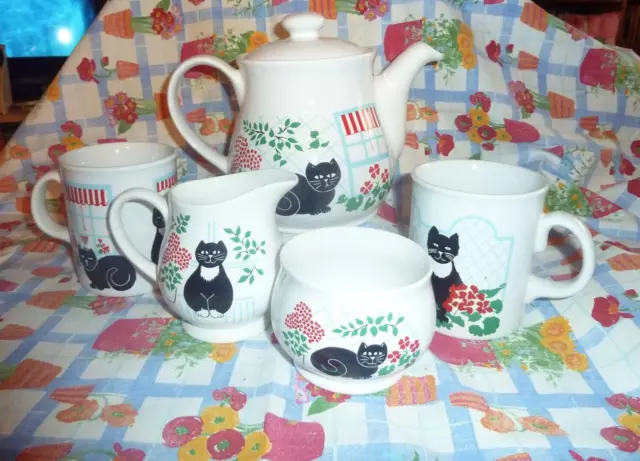 Vintage Sadler Black Cat English pottery tea pot, milk jug, sugar bowl, 2 Mugs