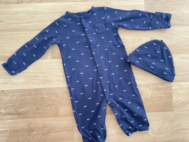 Baby 0-3 Monate Jungen Carters blau fußloser Schlafanzug Babygrow Strampler mit Hut