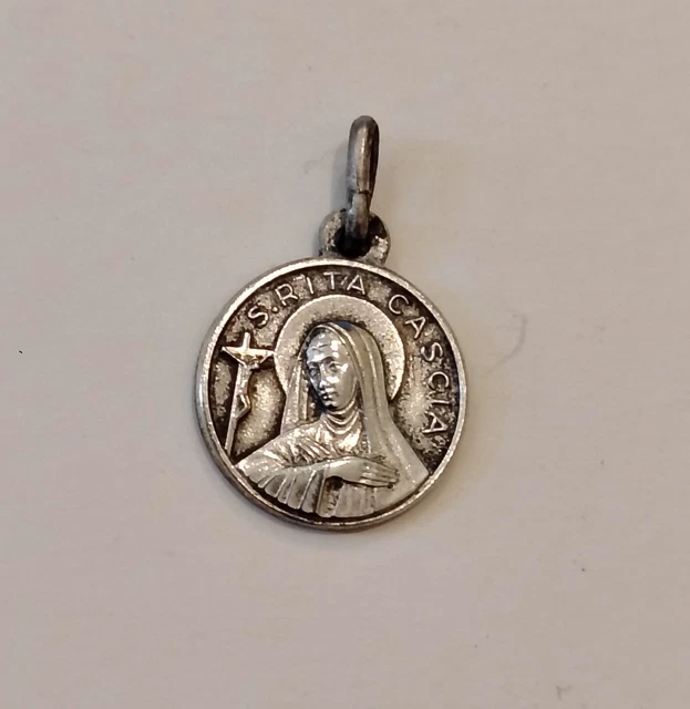 MÉDAILLE RELIGIEUSE SAINTE RITA,pendentif religieux, protection, catholique. EUR 4,00 PicClick FR