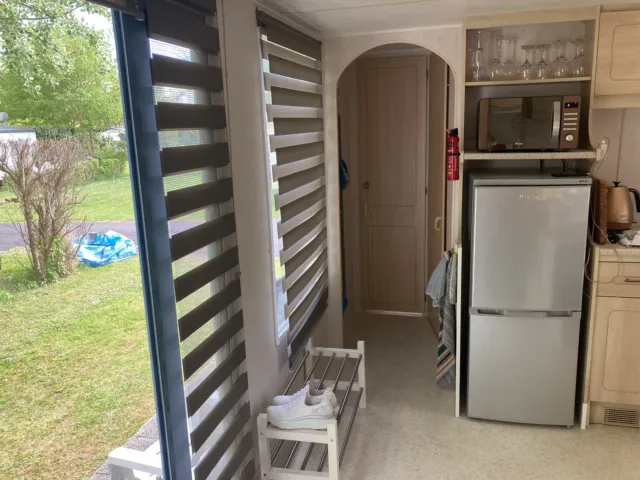 Caravan To Hire in France BARGAIN PRICE MAY BANK HOLIDAY 2 bed 4 Berth 2