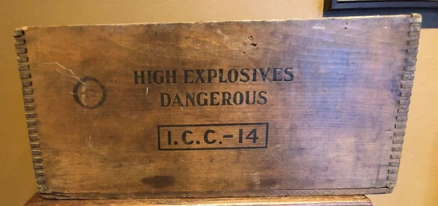 Vintage Dupont Red Cross Dynamite High Explosives Box 3