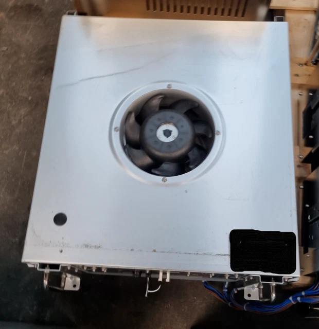 DAIKIN INDUSTRIES MMH5000500 / DFS505TE1A1 FAN FILTER UNIT (agpallet)