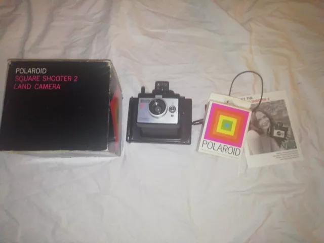 Vintage Polaroid Square Shooter 2 Land Camera W/Original Box and Instructions