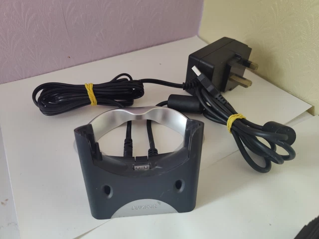 Compaq iPAQ H3600 Dock / Docking Station - USB And Power Supply