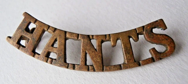 British Army "Hants" Hampshire Regiment Brass Shoulder Title
