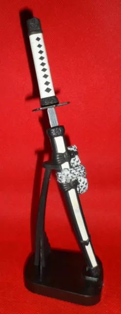 BRIEFÖFFNER - SAMURAI-SCHWERT - incl. Halter-Aufsteller - KLINGE STUMPF -NEU OVP