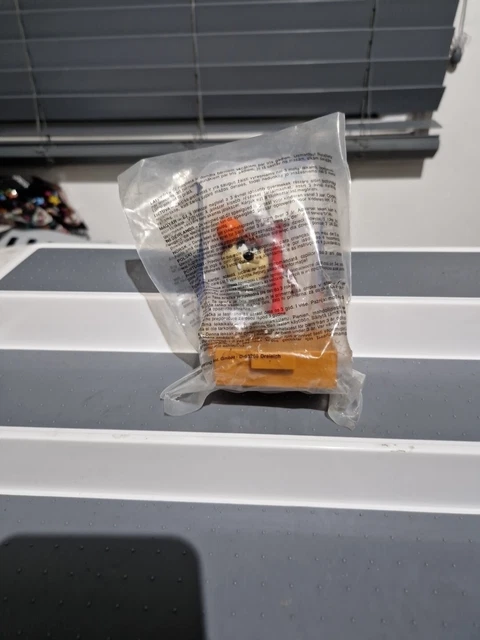 Jouet McDonald's Happy Meal 2005 – Cat Club Pli Écossais – NEUF Sous Sachet Scellé