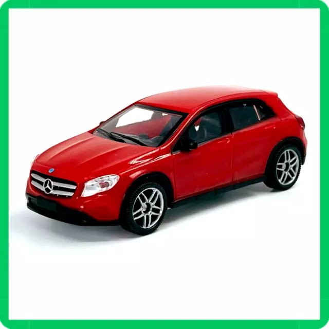 modellino auto scala 1:43 die cast Mercedes GLA Mondo Motors modellismo statico