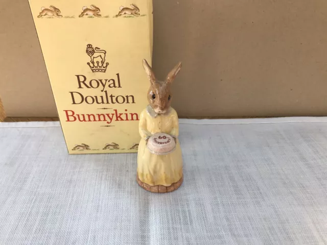 ROYAL DOULTON BUNNYKINS DB 137 60th ANNIVERSARY with Box