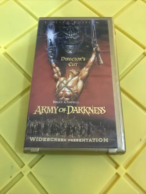 Army of Darkness (VHS, 1999, Limited Edition Widescreen Directors Cut)