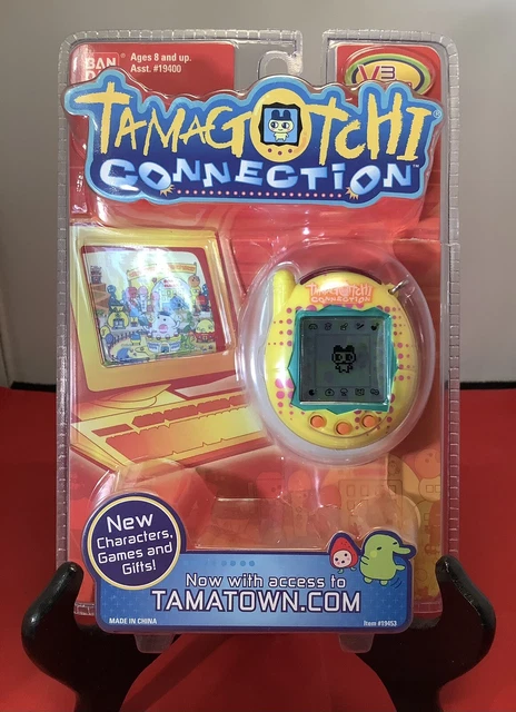 TAMAGOTCHI CONNECTION V3 Version 3 Yellow with Stars #19400