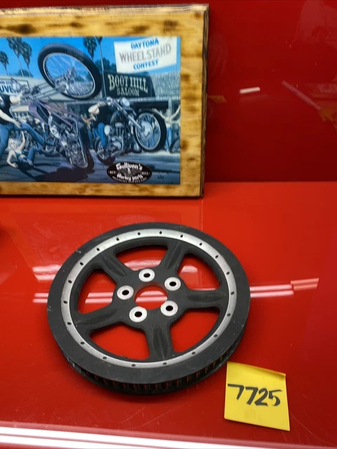 Harley sportster rear sprocket pulley Mag Wheel Nightster Iron 48 Belt Drive Harley sportster rear sprocket pulley Mag Wheel Nightster Iron 48 Belt Drive