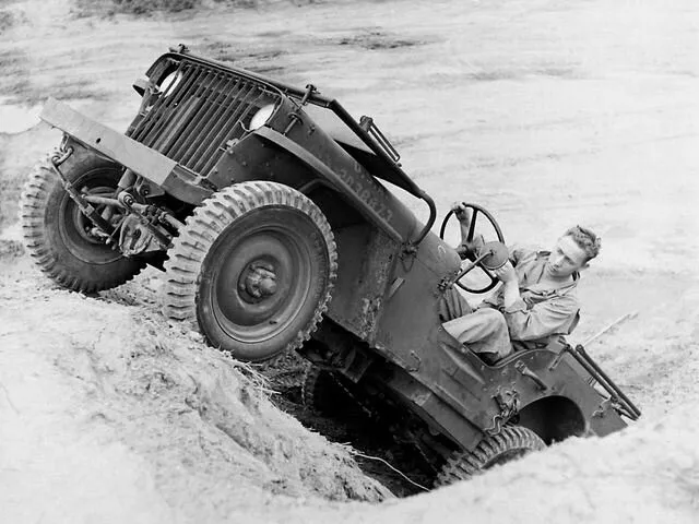 WW2 WWII Photo US Army Jeep Testing Early Model Jeep World War Two / 3164