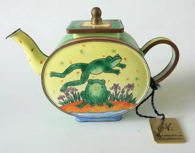 Miniature Enamel Teapot Leapfrog - C701