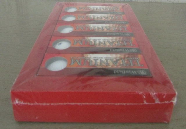 Boîte neuve 15 balles Golf High Performance Winfield Titanium Urethane Elastomer 4