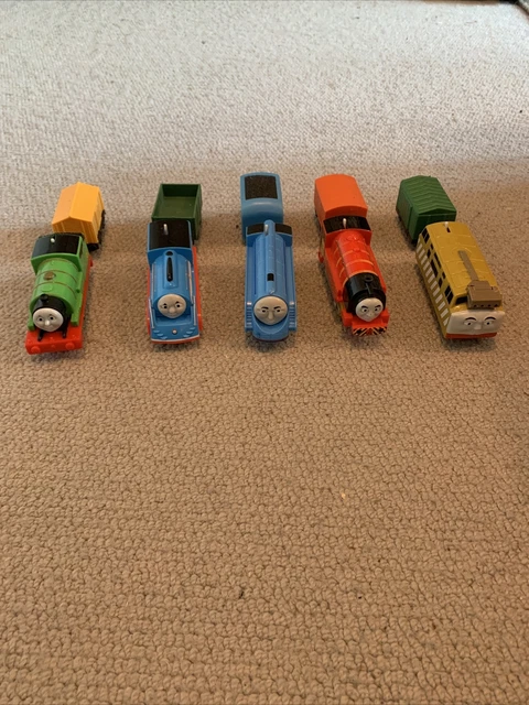 THOMAS THE TANK Engine, trackmaster x 5 motorised trains, used £21.00 ...