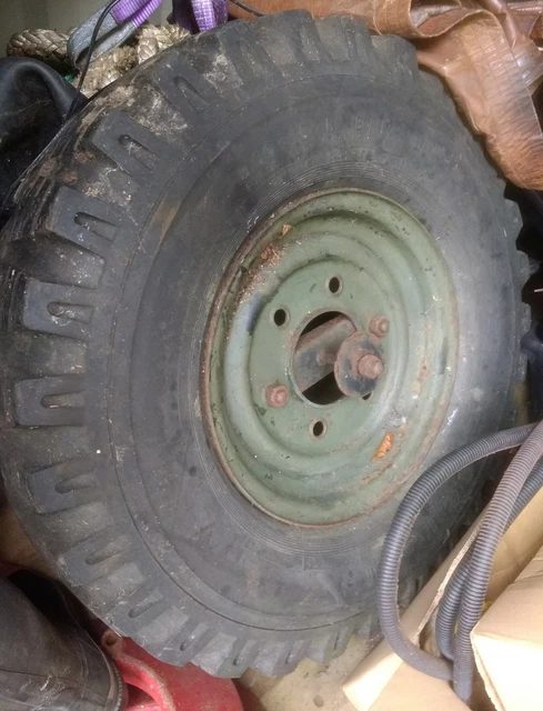 LAND ROVER 101 forward control six stud wheel and 900x16 tyre £31.00 ...