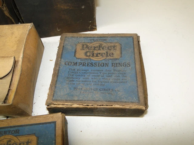 Perfect Circle & Misc Vintage COMPRESSION PISTON RING SETS Big Lot Rusty Look 3