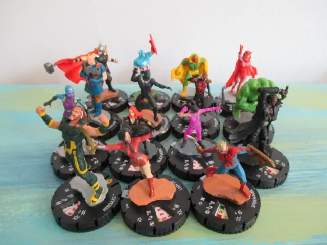 Marvel Heroclix - Avengers War of the Realms - Almost Complete Commons LOT