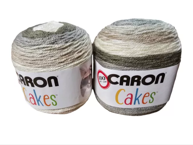 CARON Chunky Cakes Gray & Cream Shades Self Striping Yarn 9.8 oz