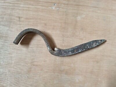 Antique Vintage 4,5" Rusty Metal  Steel  Hooks