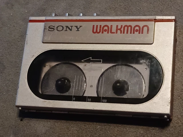 Vtg 80's Sony Walkman WM-10 Portable Stereo Cassette Player Made in Japan OLD Vtg 80's Sony Walkman WM-10 Portable Stereo Cassette Player Made in Japan OLD