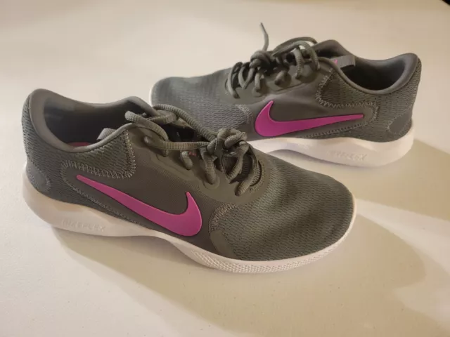 Nike 8.5 W Womens Flex Experience Run 9 CD0228-002 Gray Running Shoes Sneakers