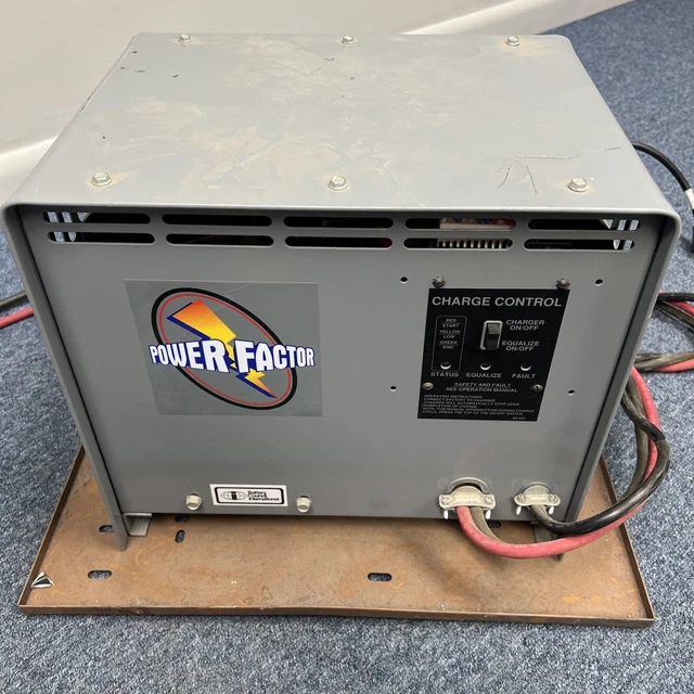 Power Factor Battery Charger ST12-360C