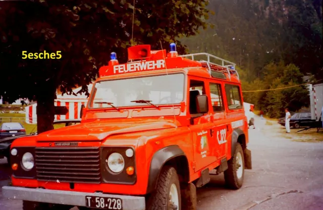 Original Negativ: Land Rover einer Feuerwehr in Österreich